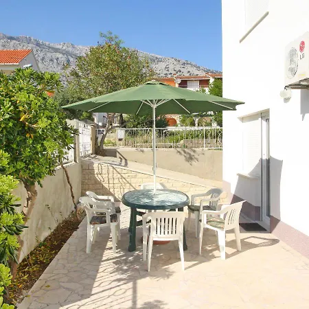 Vacation House Kosta's Place بيت للعطل أوروبيتش