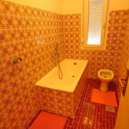 Vacation House Kosta's Place بيت للعطل أوروبيتش